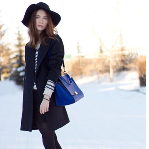 Authentic CELINE Trapeze luggage bag - Picture 2 of 2